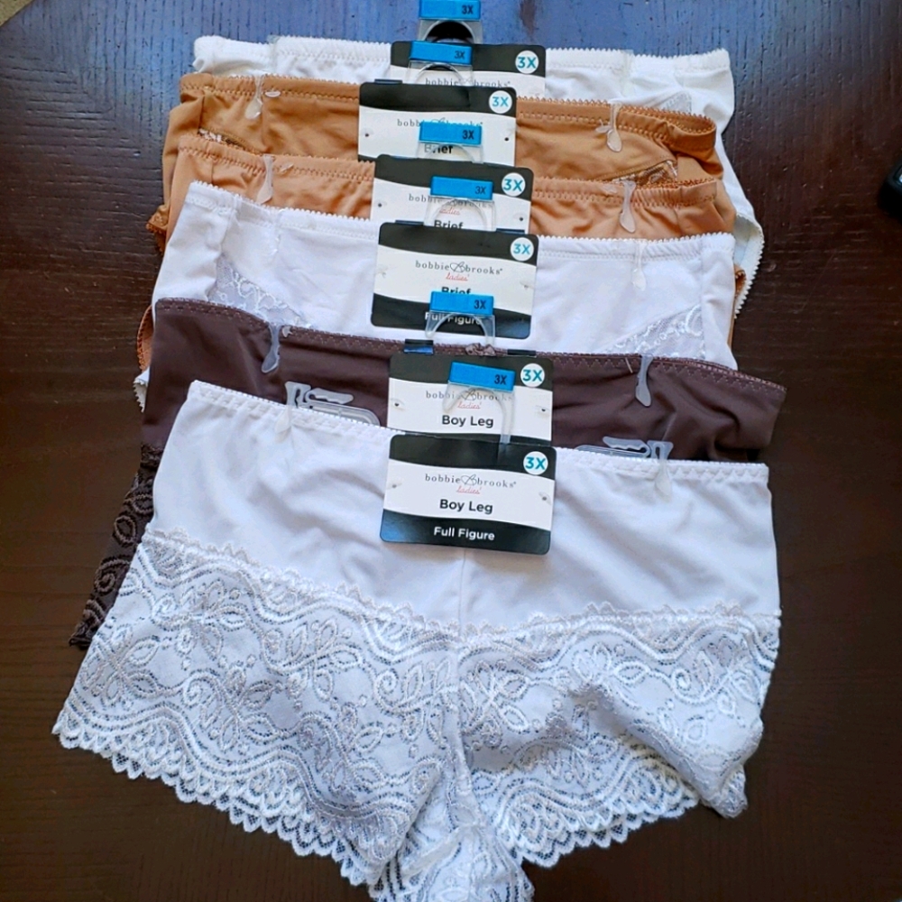 Lot of 6 panties